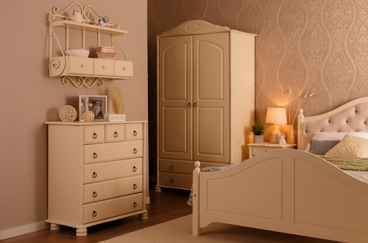 Шкаф белый Айно 2 створчатый с ящиками