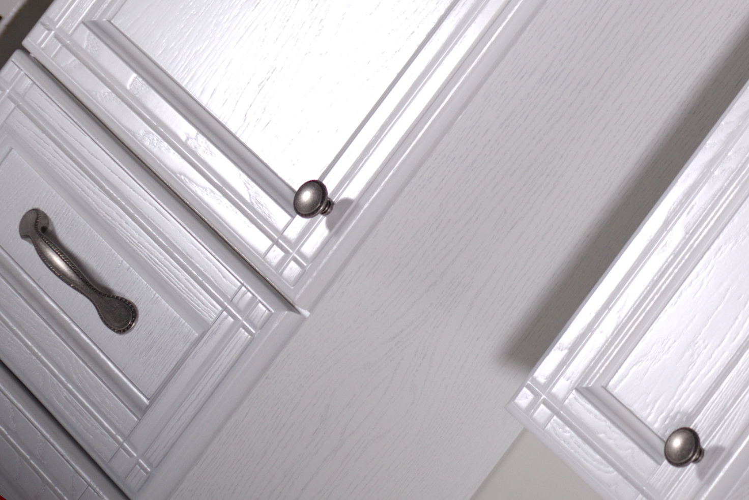 Пенал из массива Берта 40/2 массив ясеня (петли слева)