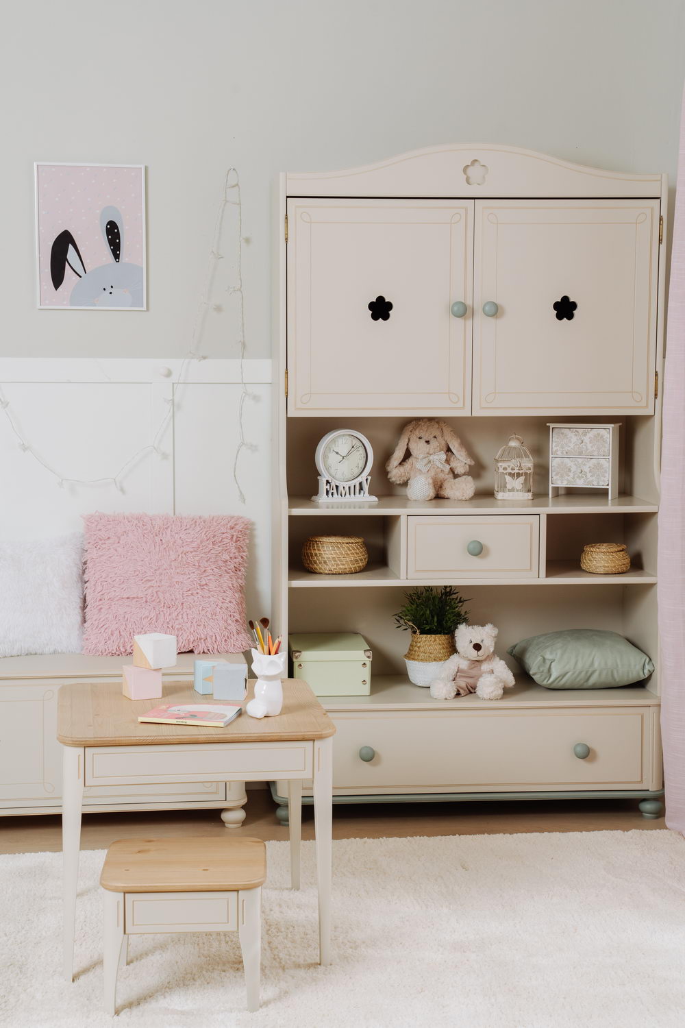 Банкетка массив сосны Бетти №1