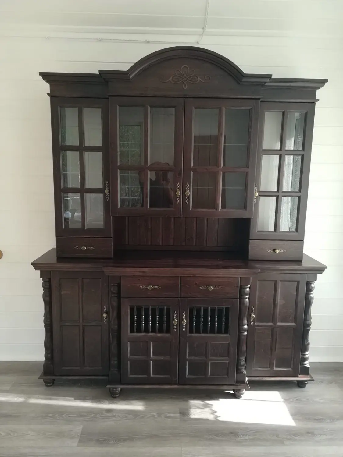 Сервант Валенсия 2-73  сосна