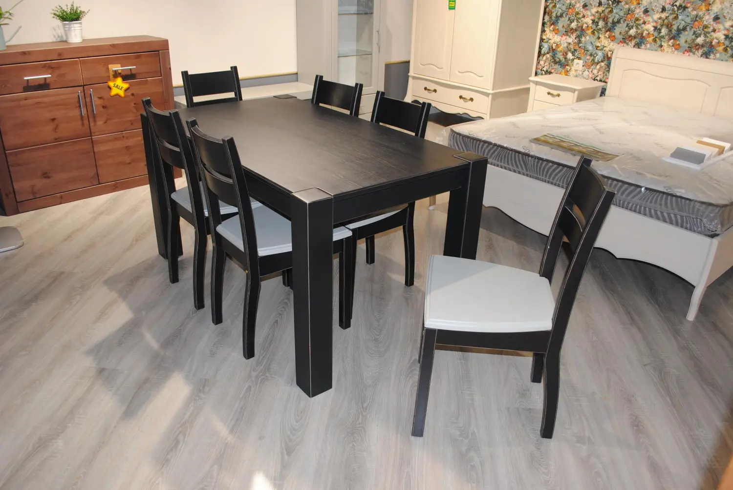 Стол Брамминг обеденный 2020*920