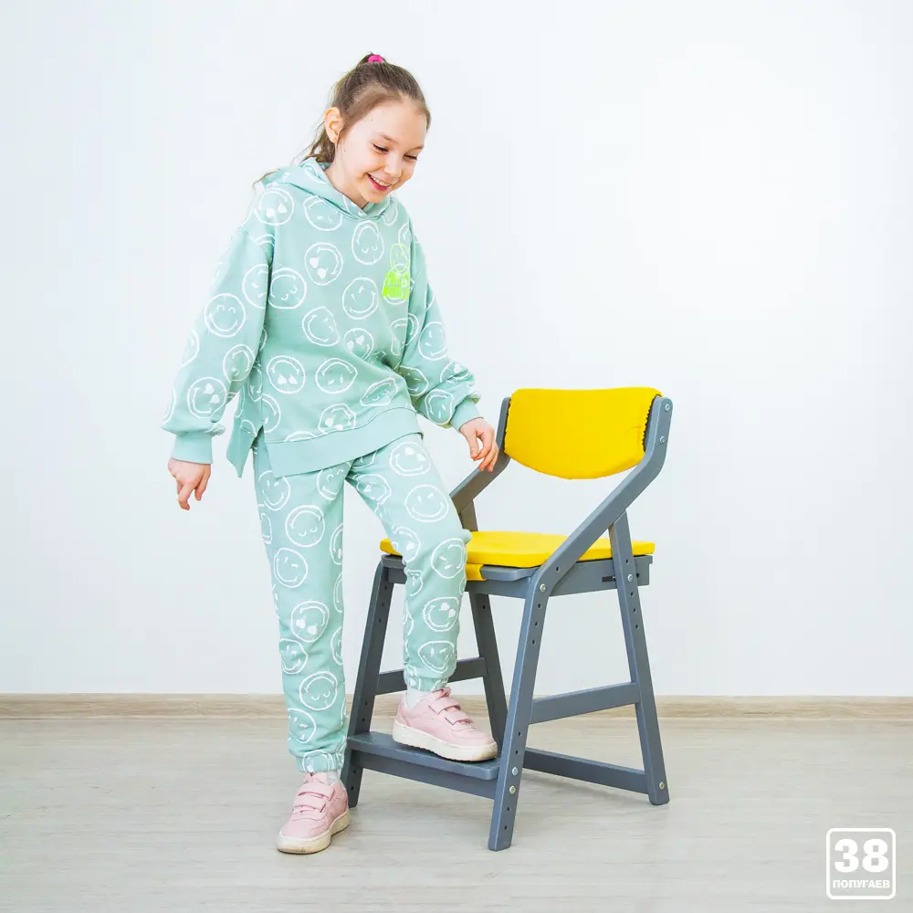 Стул Rabbit Wood серый