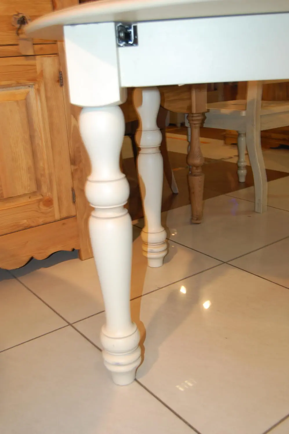 Стол Скандия обеденный круглый раздвижной 9.1.05