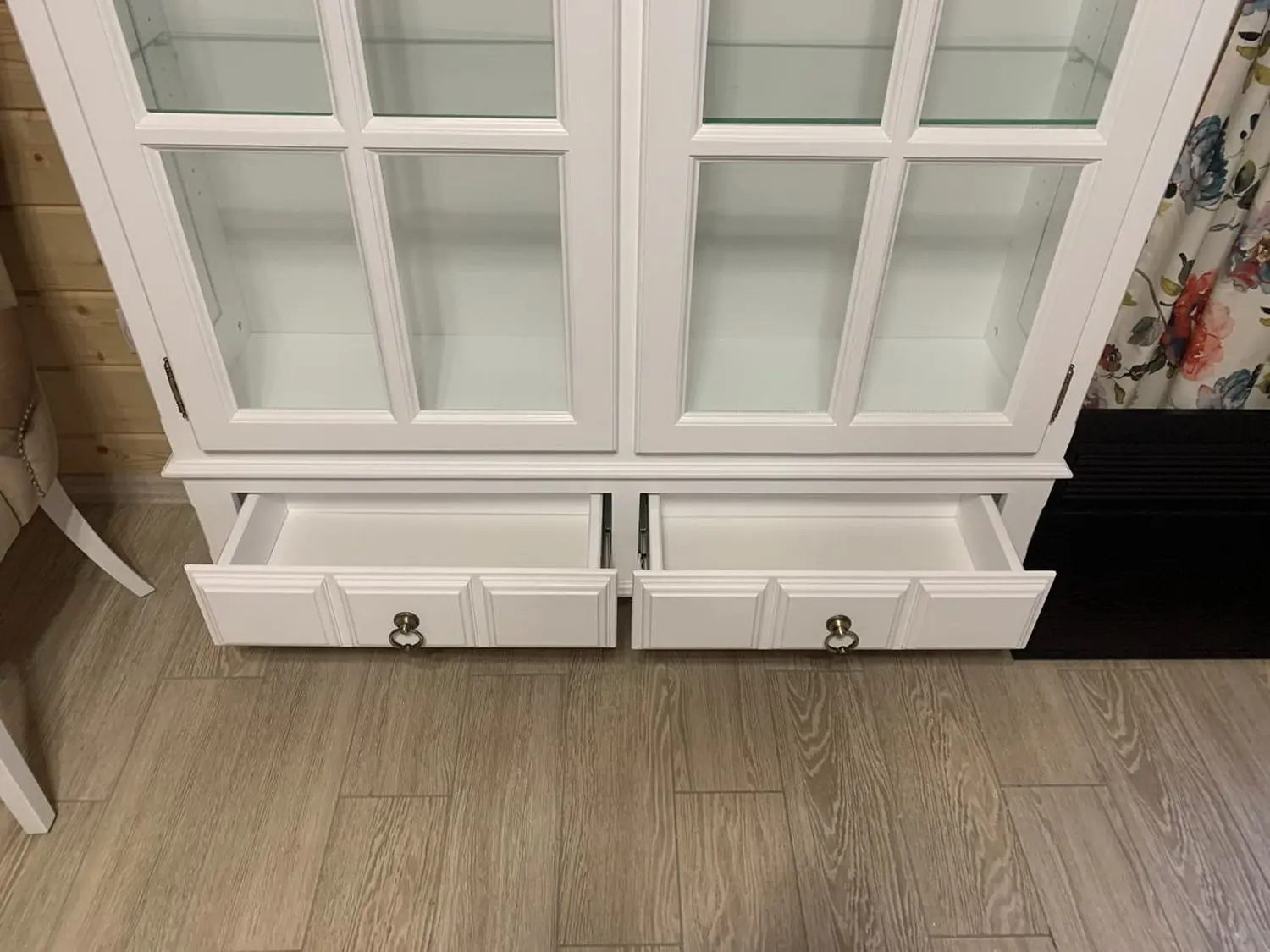 Сервант Бьерт 1-50  сосна