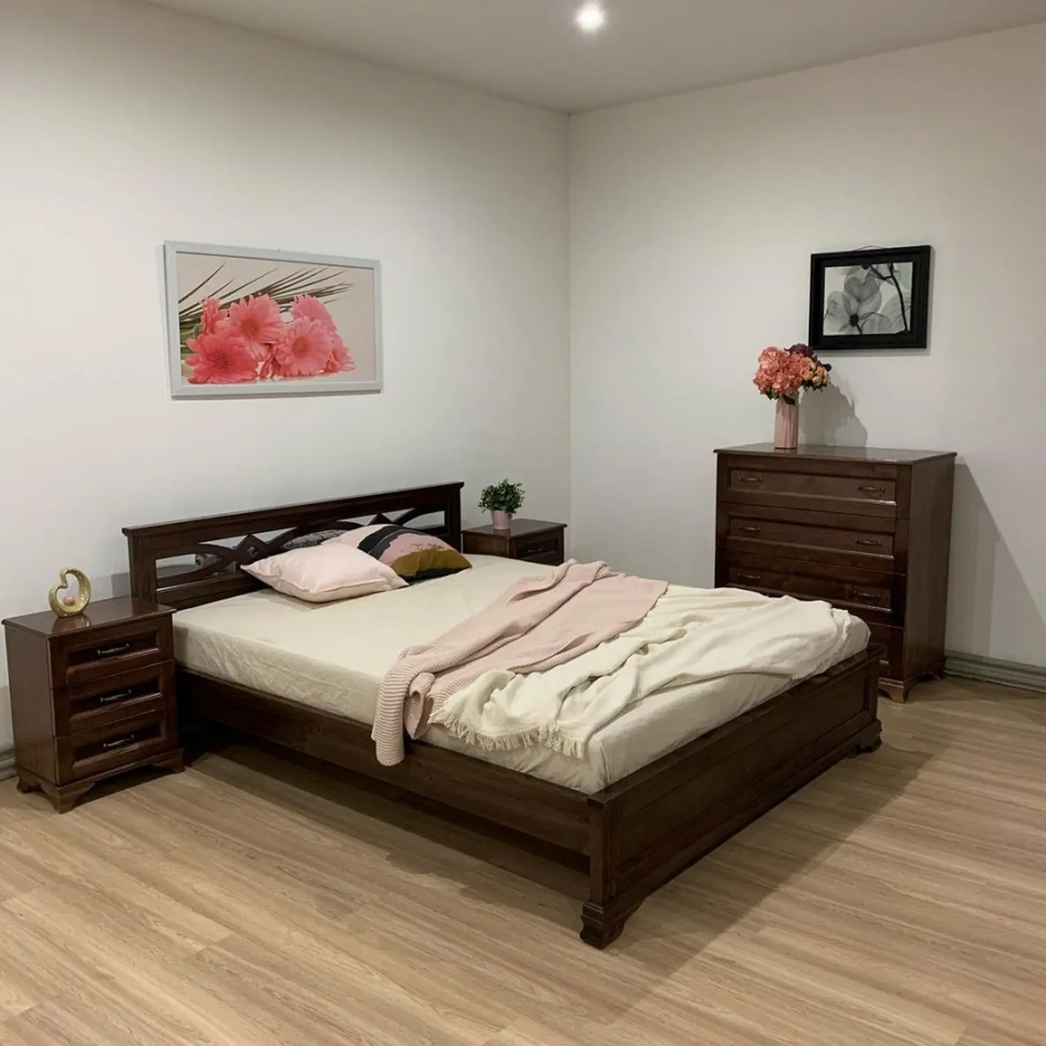 Кровать Лира 1600х2000