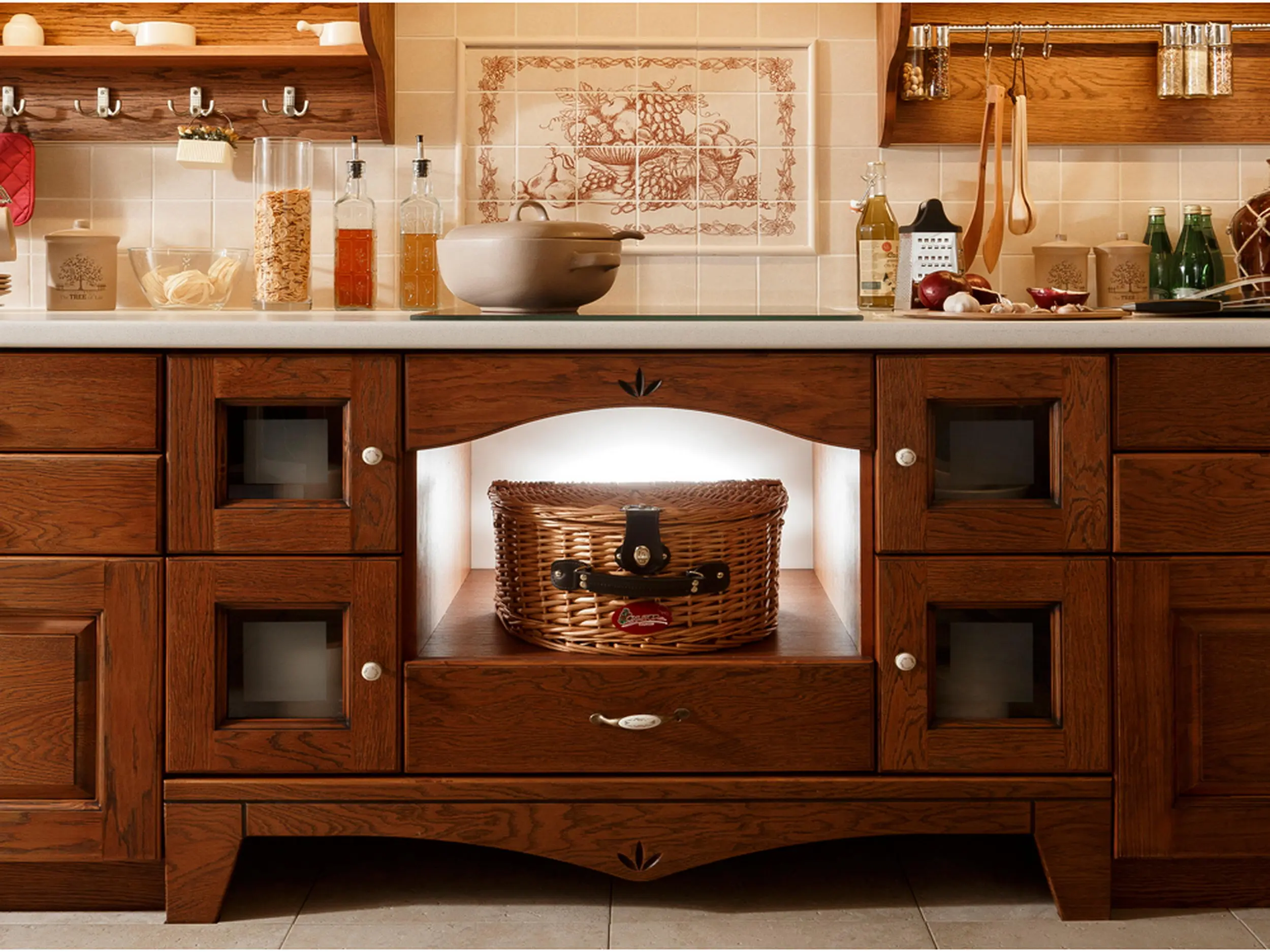   Кухня из дерева Italia (цена за п/м)  