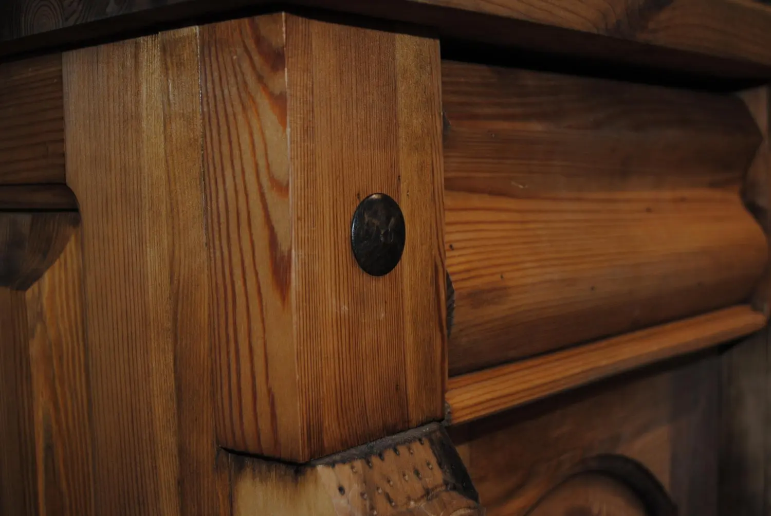 Комод бар Викинг GL-05/01