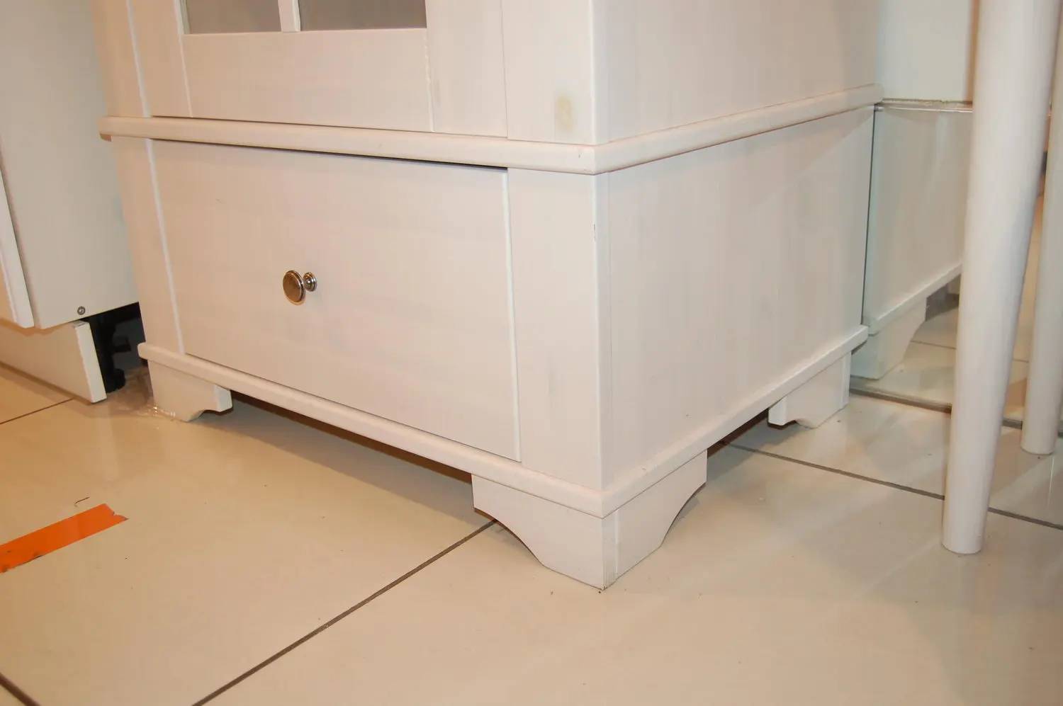 Витрина 1 ящик Бейли белый воск