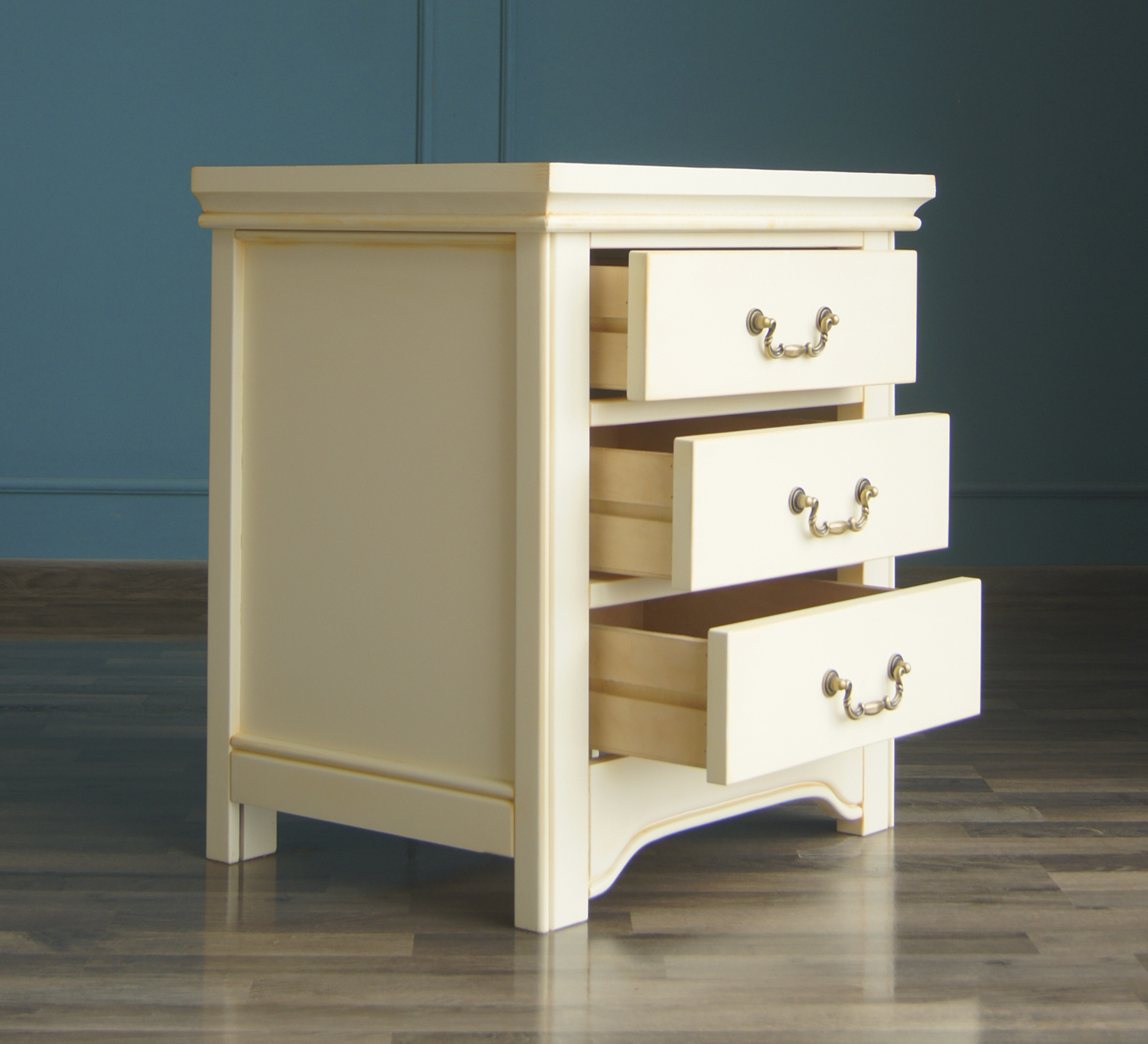 Бежевая прикроватная тумба с 3 ящиками "Olivia"