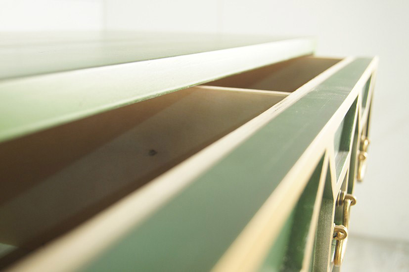 Зеленый комод «Emerald» 3 ящика