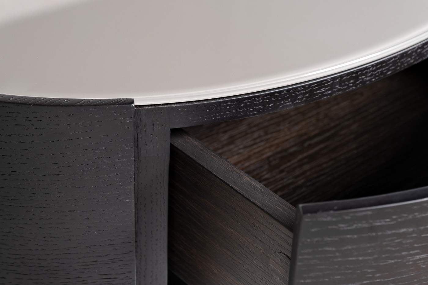 77IP-NS2076 Тумбочка