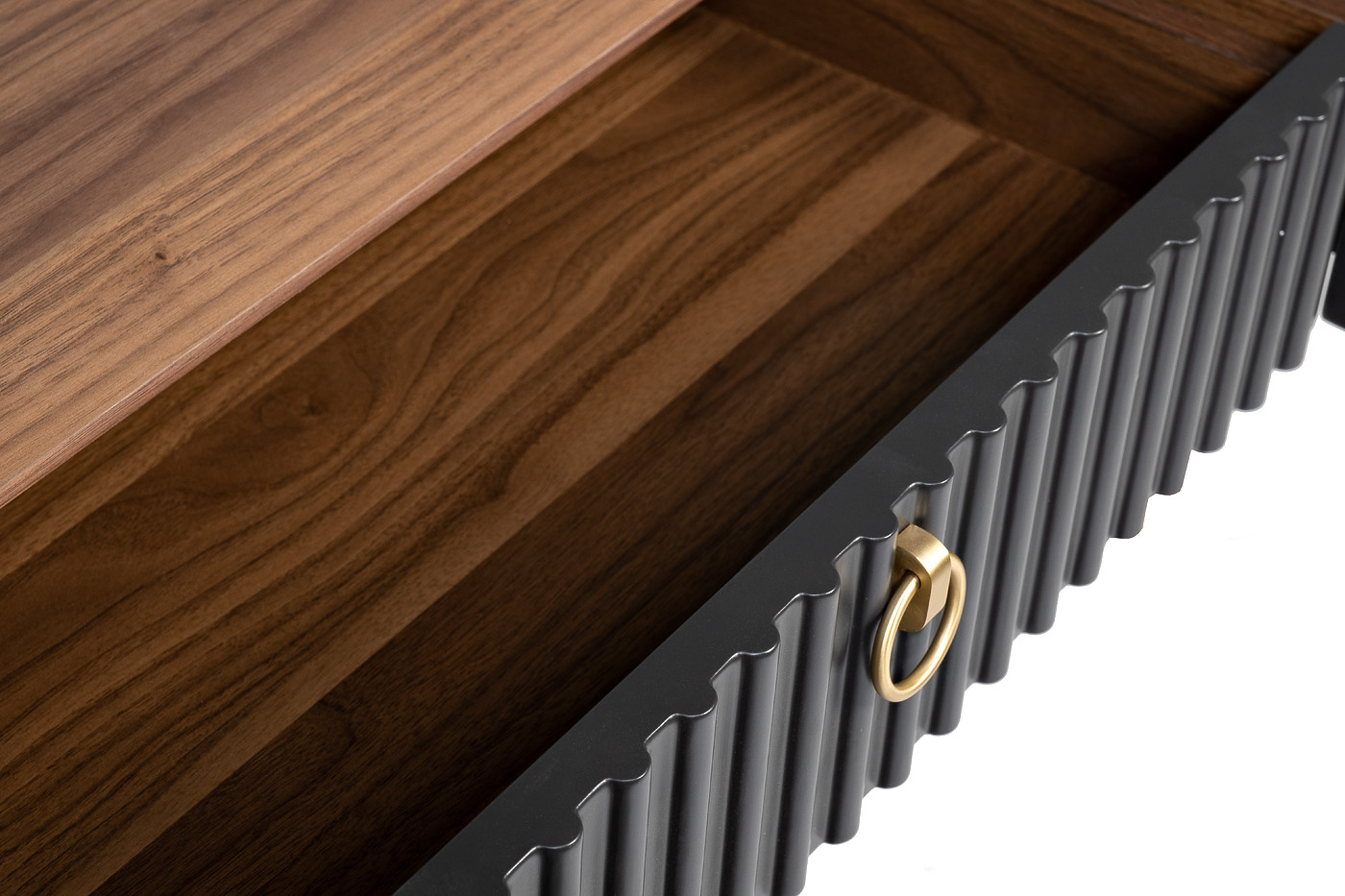 77IP-CST008 Консоль