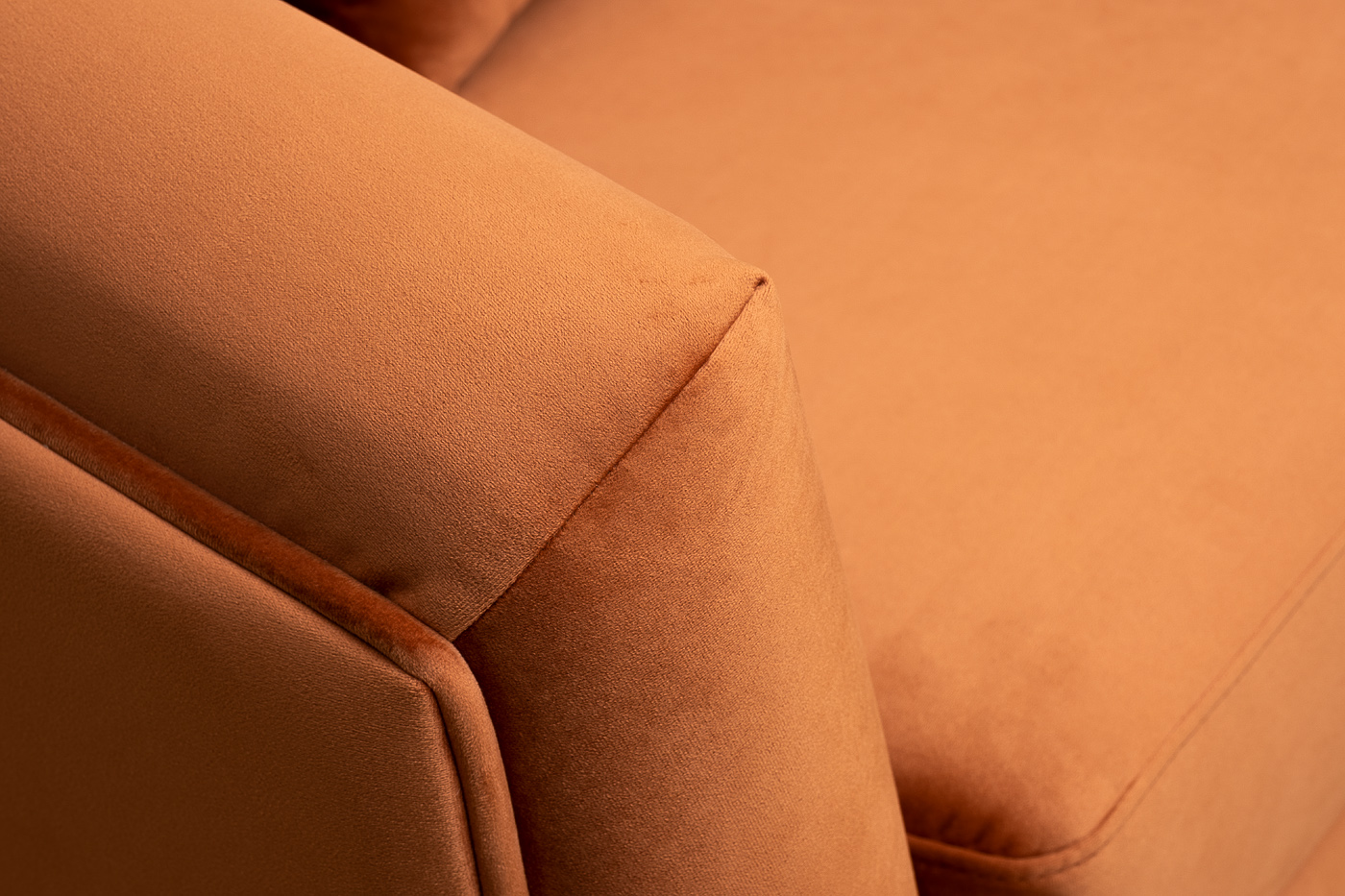 Диван Trevi 230М(К) трехместный раскладной с кантом, терракотовый Colt006 