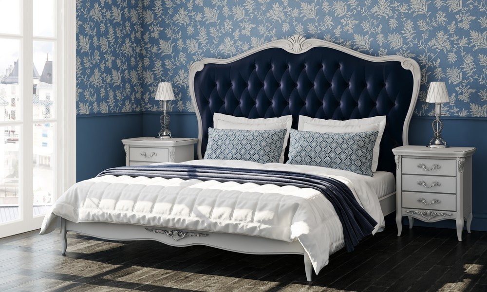 Прикроватная тумба 3 ящика 