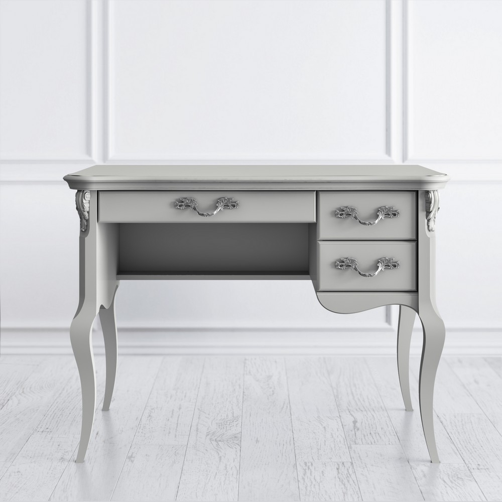 Туалетный столик 