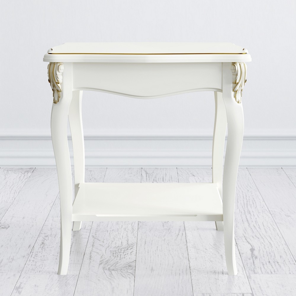 Столик квадратный