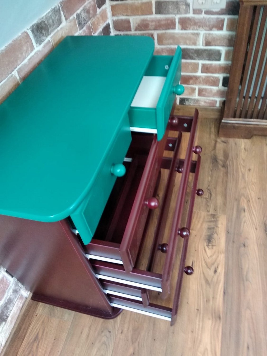 Комод с шестью ящиками массив сосны Вокко 82-06