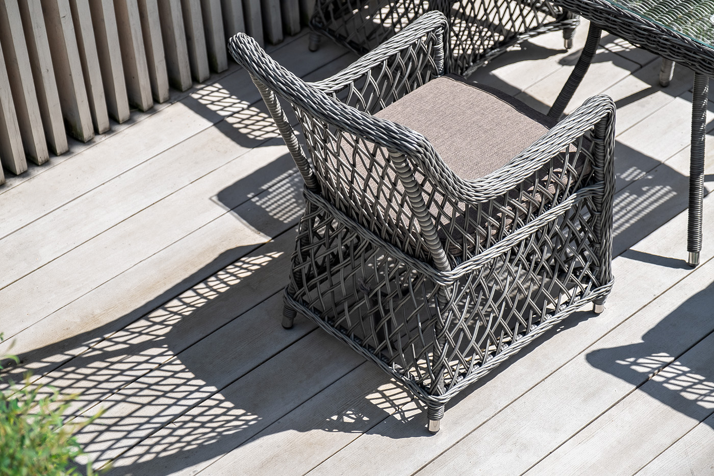 "Арлиш" обеденная группа плетеная на 4 персоны, цвет графит