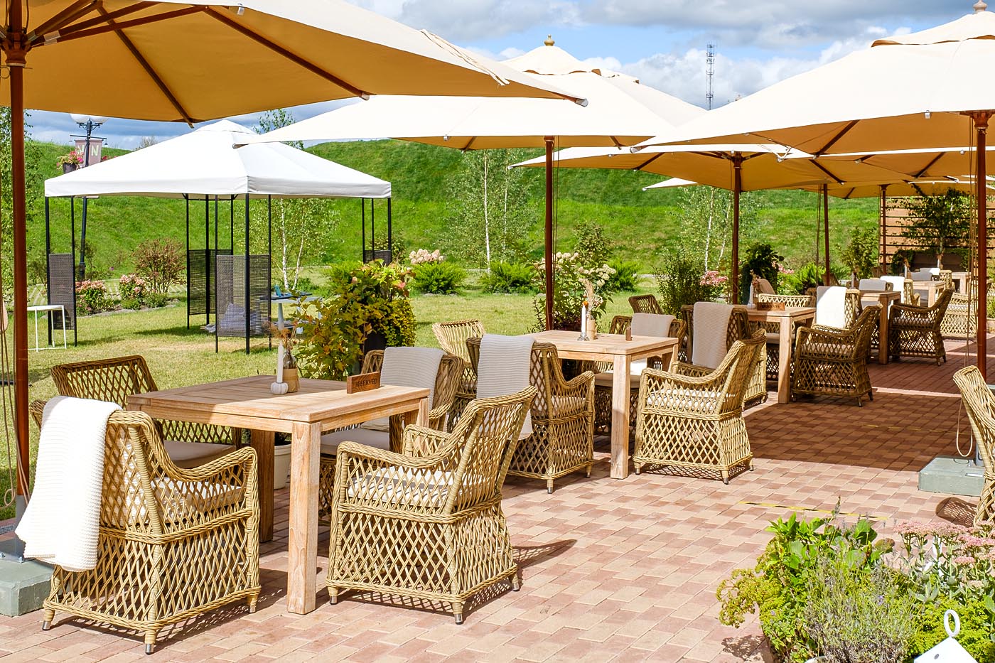 "Латтини" плетеное кресло из искусственного ротанга, цвет соломенный