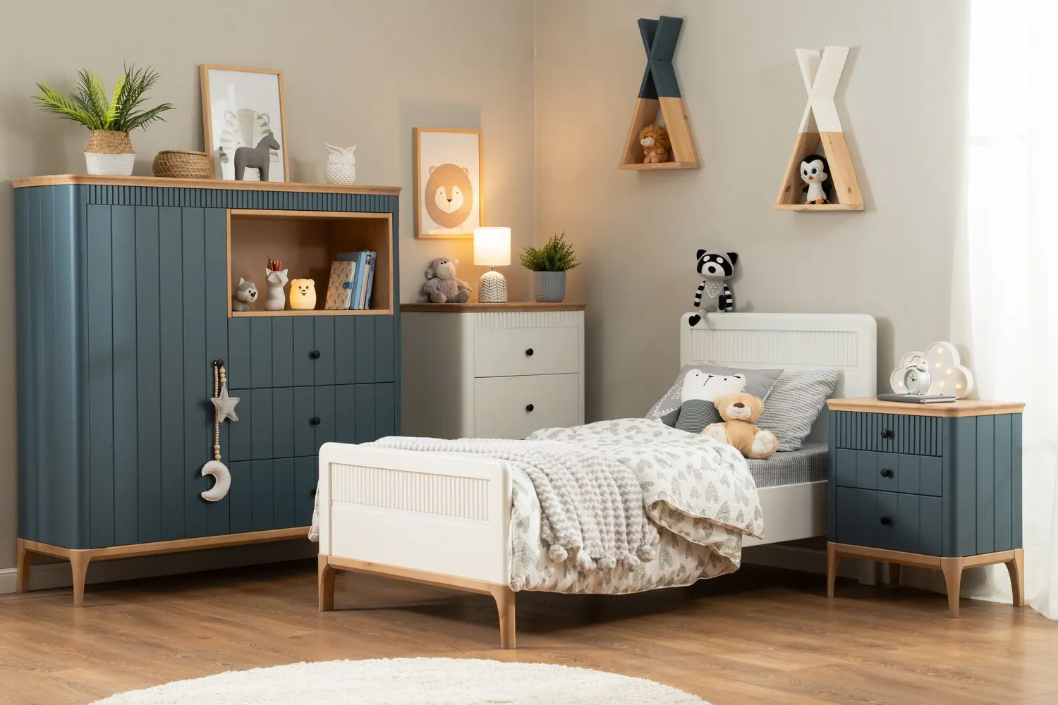   Кровать массив сосны Грета №2 800х1600  