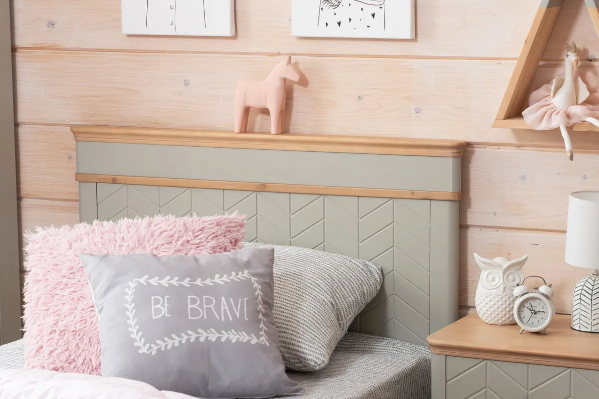 Кровать деревянная Грета №8 1400х2000