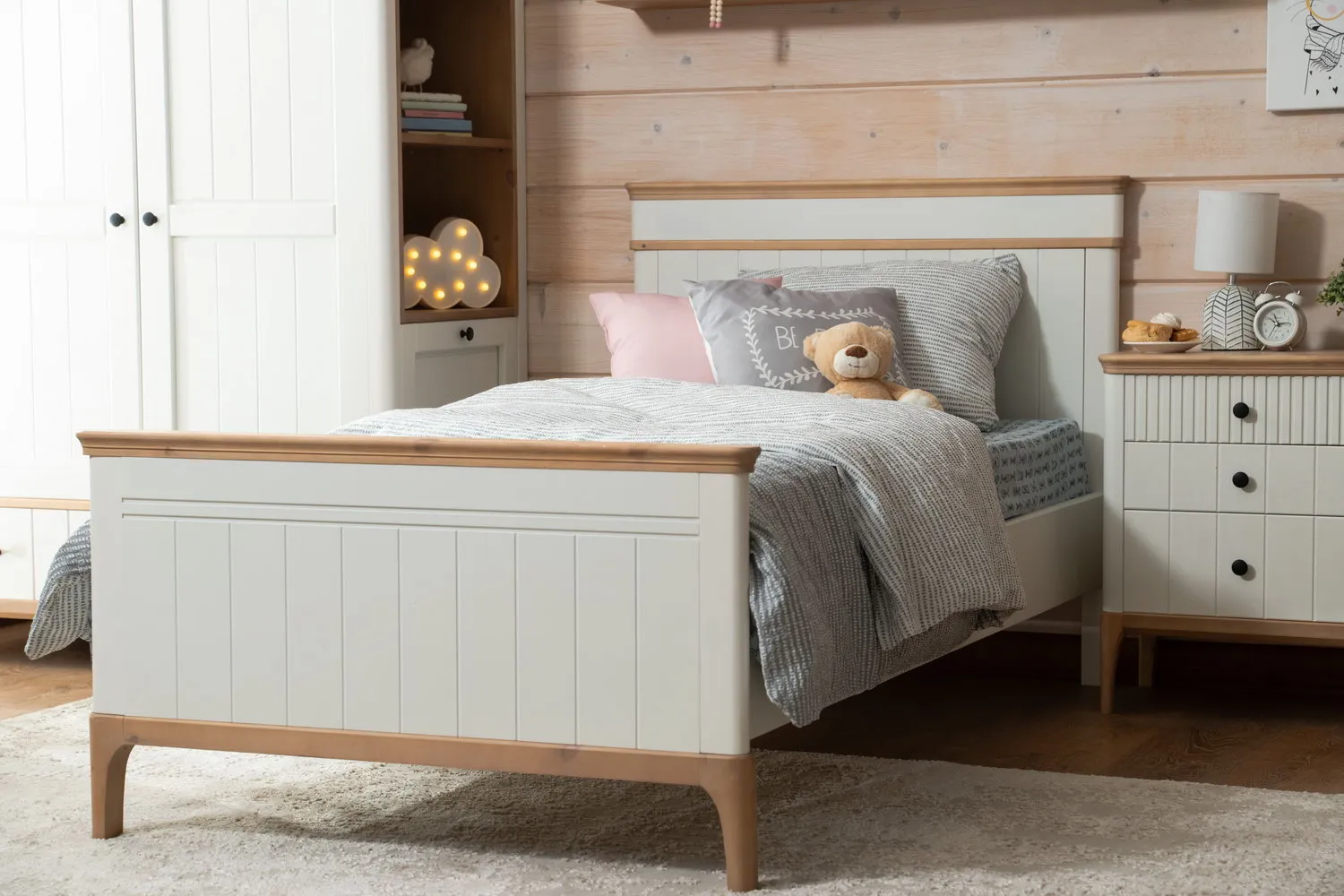   Кровать массив сосны Грета №15 800х2000  