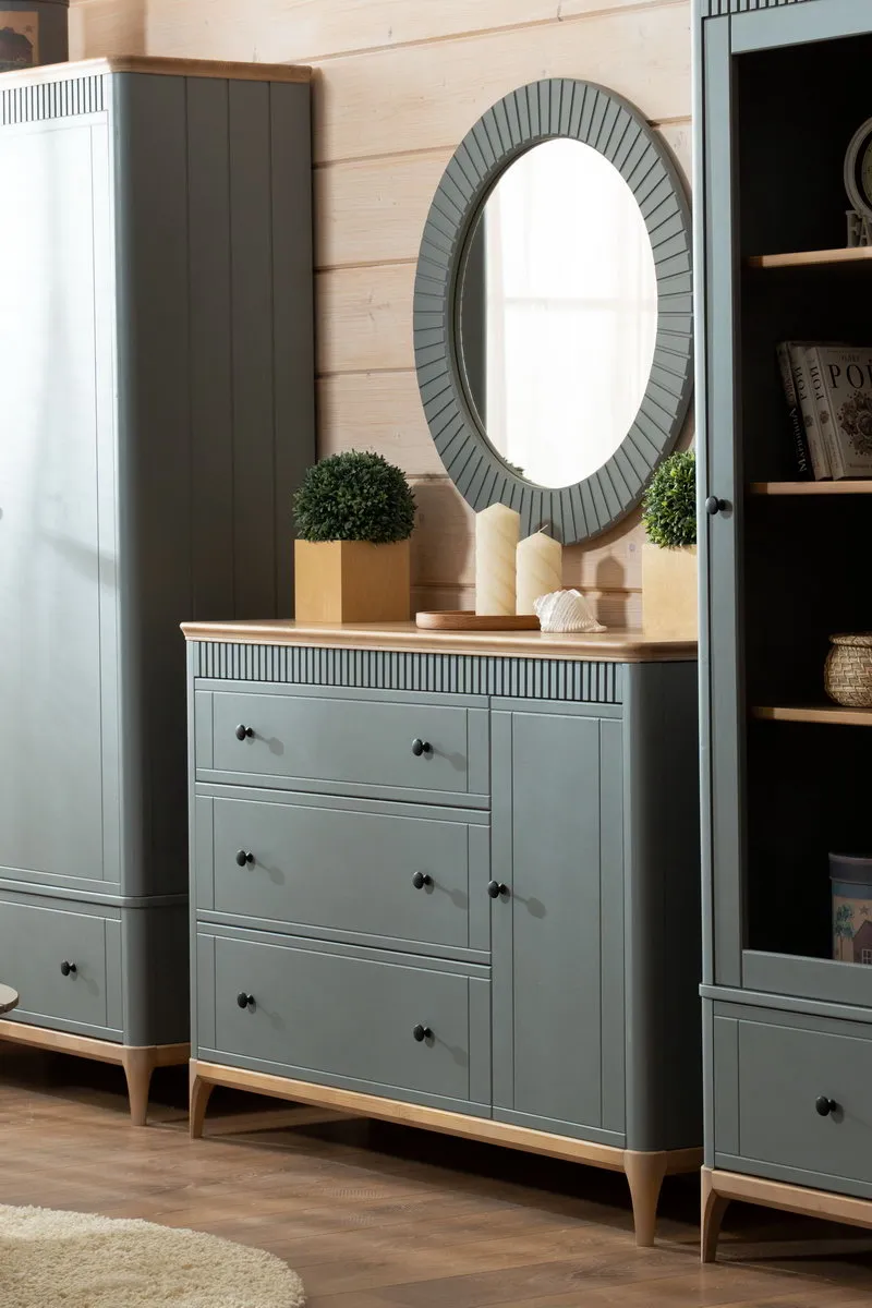   Комод массив сосны Грета №2-140  